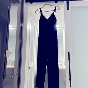 Nordstrom’s French Connection Jumpsuit, navy size 0 never worn